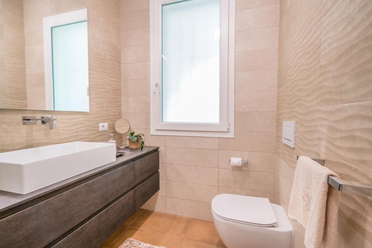 Villa Acquario Elegance - 200 Mt Dalla Spiaggia ตอเรเดลเลสเตลเล ภายนอก รูปภาพ